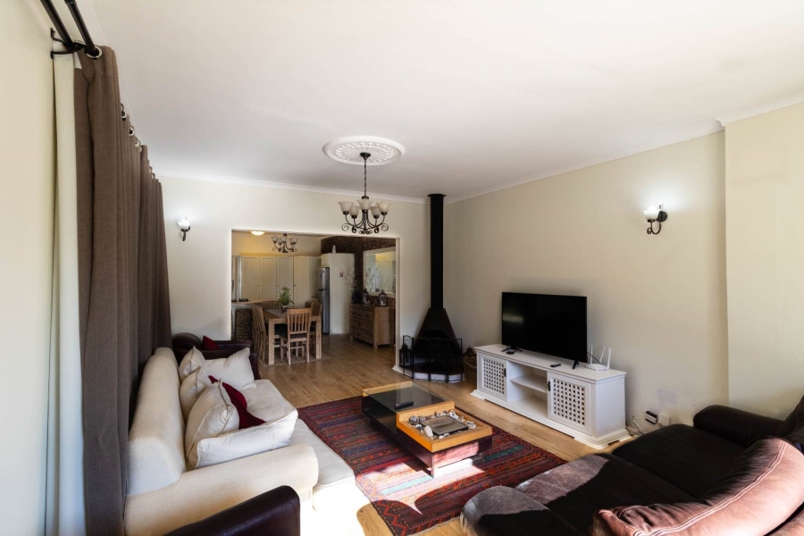 3 Bedroom Property for Sale in Sandbaai Western Cape